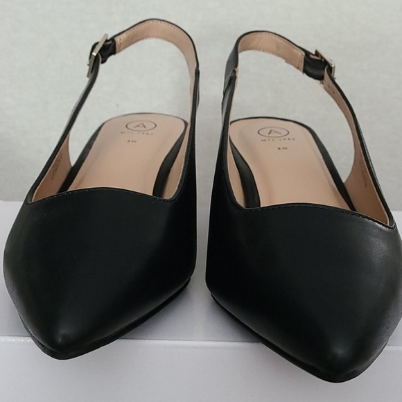 BNIB Dawn Black Slingback Pumps - Size 8W - Picture 8 of 12